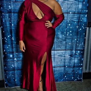 Burgundy Fashion Nova dress
